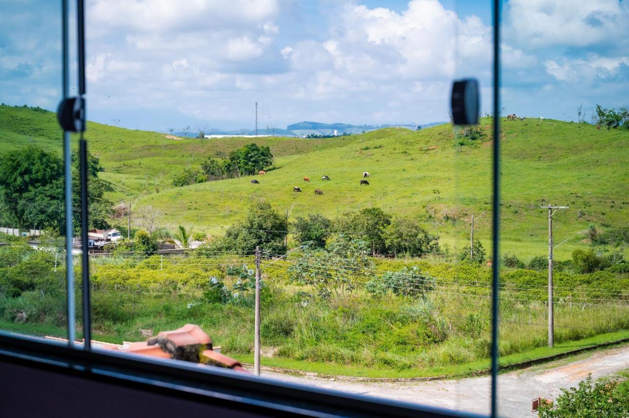 Casa Familiar Com Piscina Penedo Rj