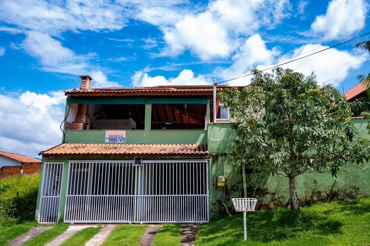 度假居 Casa Familiar Com Piscina Penedo Rj